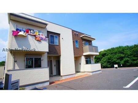 アバンサールⅢ外観写真