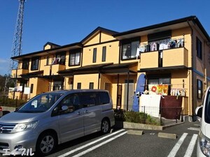 メゾンサンパティーク外観写真