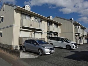 ネオサカエハイツ外観写真