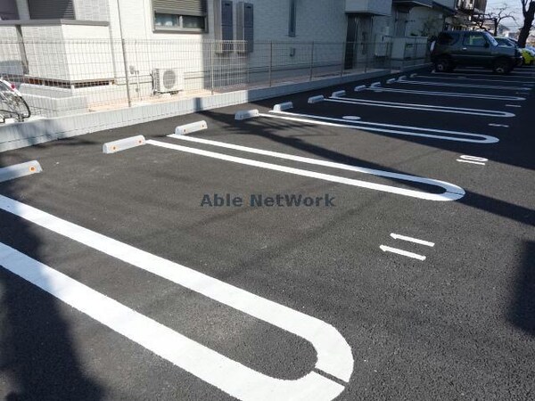 駐車場(ダブルライン)
