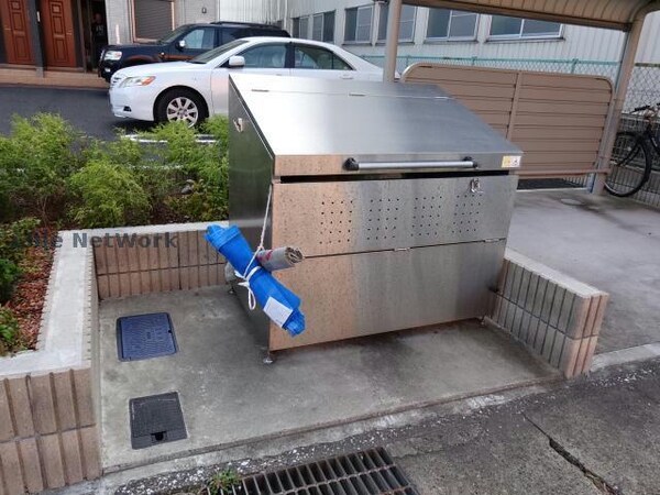 建物設備(ゴミステーション)