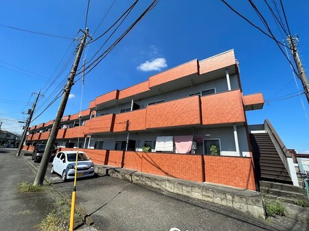 メゾン四谷外観写真