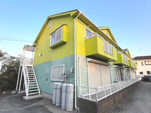 アンダンテ外観写真