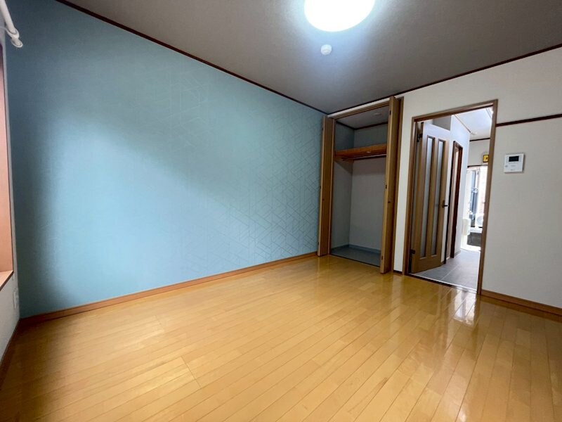 ベッドルーム(101号室の写真を使用しております。)