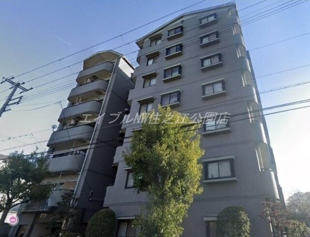 ウィステリアコート山之内