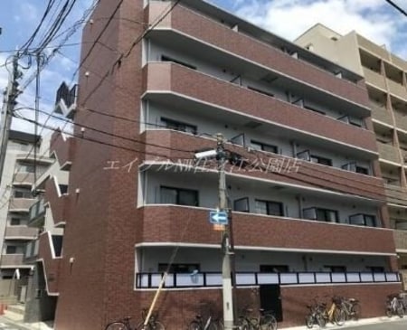 YOSHITOMI天下茶屋外観写真