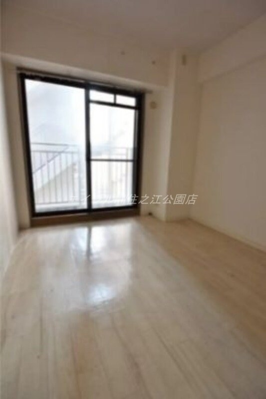 物件内観写真12　(洋室)