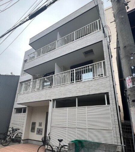 ルシエル難波外観写真