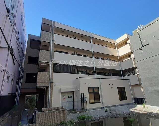 フロールマリポッサの物件外観写真