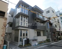 SALLY GARDENの外観写真