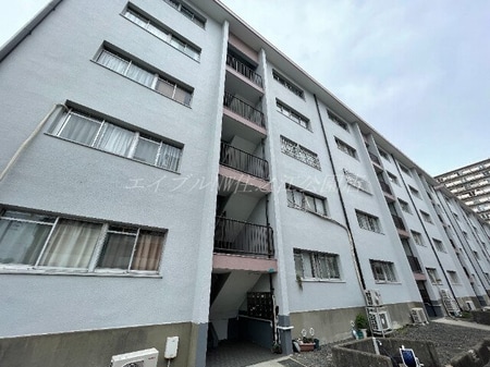 南港厚生年金共同住宅2号棟外観写真
