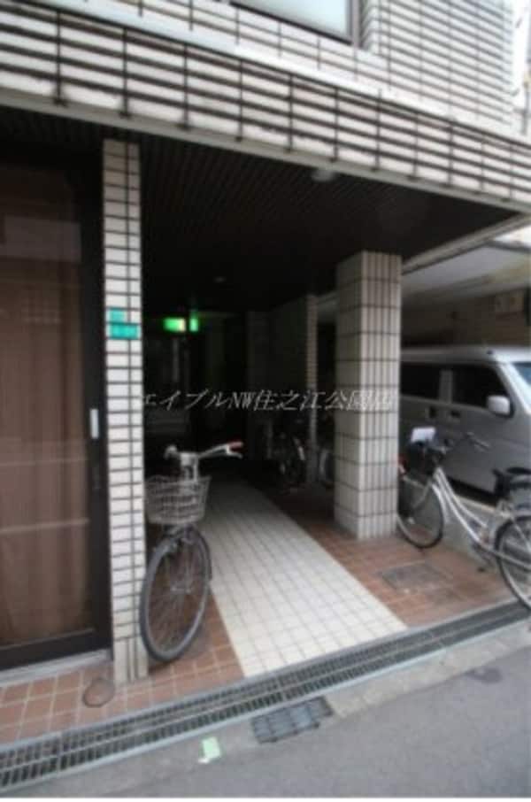エントランス(入り口)