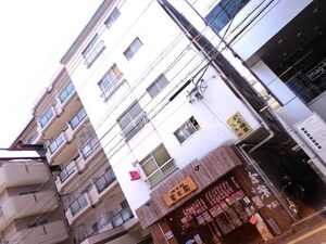 花木ビル外観写真