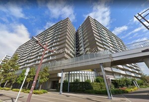 ベイサイドシティコスモスクエア駅前外観写真