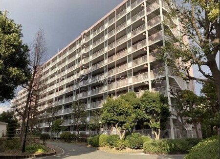 サンフラワーハイツ南港はなのまち住宅31号棟外観写真