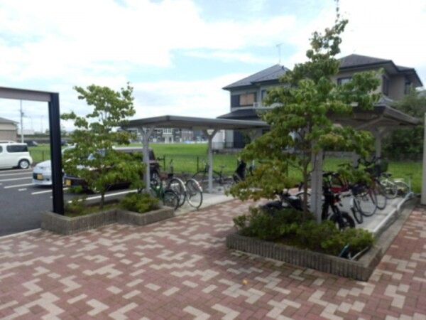 その他共有部分(駐輪場)