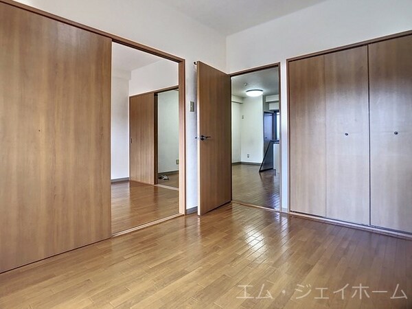洋室