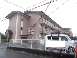 ホワイトウェル外観写真