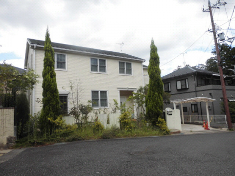 安養寺レークヒル貸家