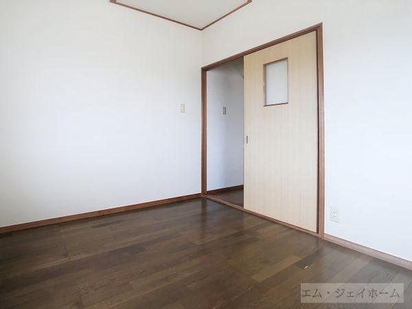 洋室