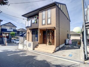 HOUSEN外観写真