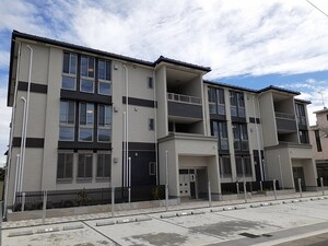 ＰｒｅｍｉｅｒＳｅｐｉａ本堅田外観写真