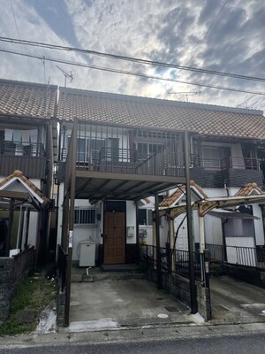 中小森町貸家外観写真