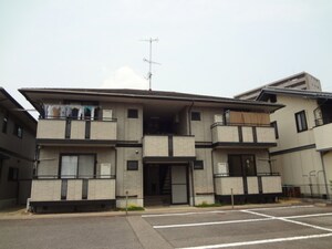 エミナ・コレージュ　B外観写真