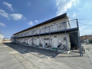 カルフールOMORI　A棟外観写真