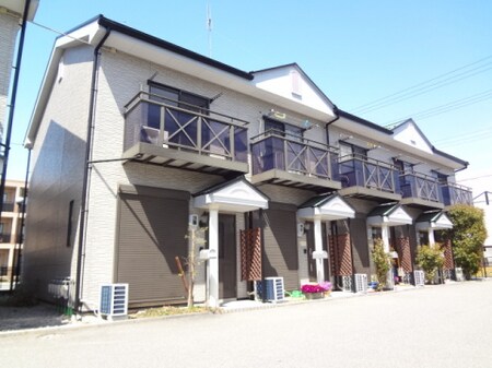 Pure Heart B棟外観写真