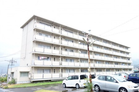 ビレッジハウス南小足第二2号棟外観写真