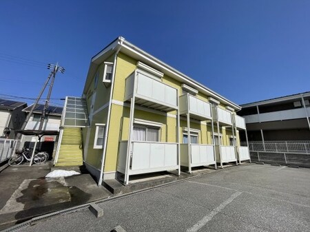 メゾンモンブラン外観写真