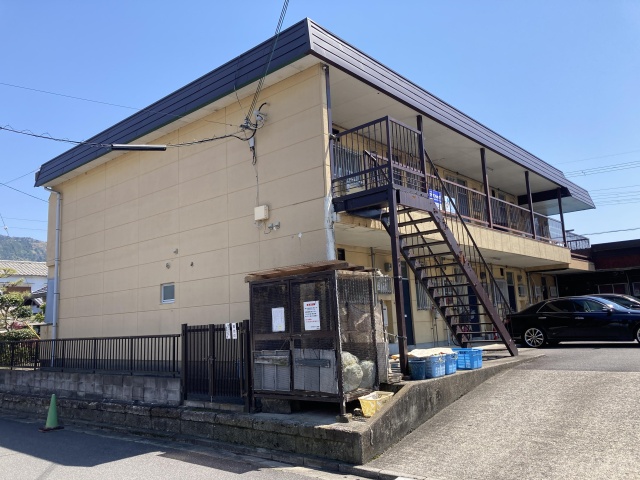 マンション加賀2号棟