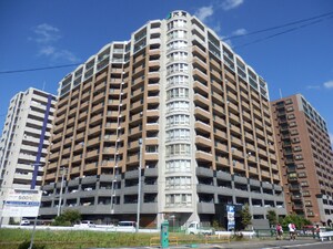 ロータリーマンション大津京レアール外観写真