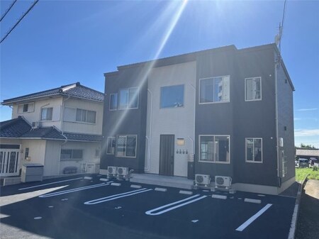 クオーレ本町外観写真