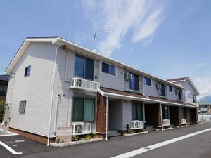 ヴィル　クラージュⅢ外観写真