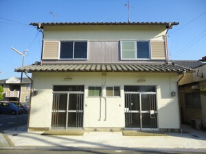 北新東町貸家外観写真