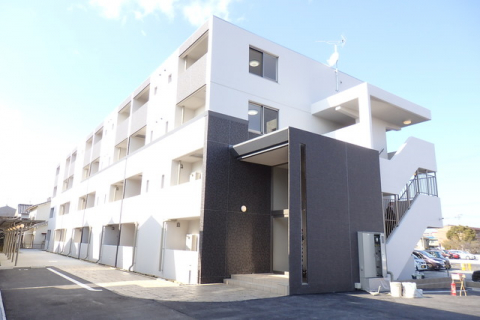 アヴニール・サード