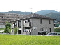 クレール唐崎　Ｂ棟の外観写真