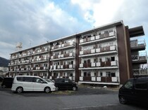 ヴィラナリー石山寺Ⅱの外観写真