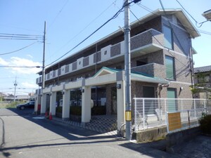 ファミーユ南高田外観写真