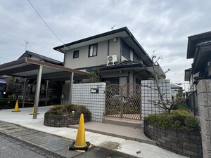 弥高町貸家外観写真