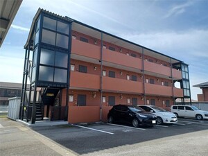 ベルテンポ3号館外観写真