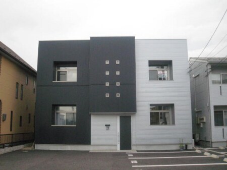 esハイツ弐番館外観写真