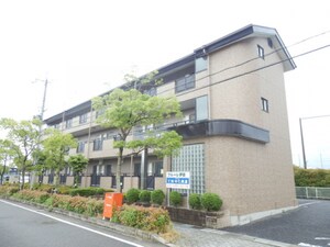 フルーレ伊勢外観写真