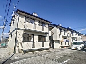 ファミール花の木外観写真