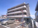 ファミール守山