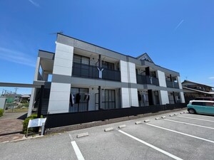 メゾン・ラヴィアンローズ外観写真