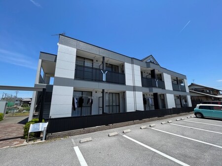 メゾン・ラヴィアンローズ外観写真