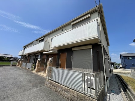 サーティーン１４外観写真